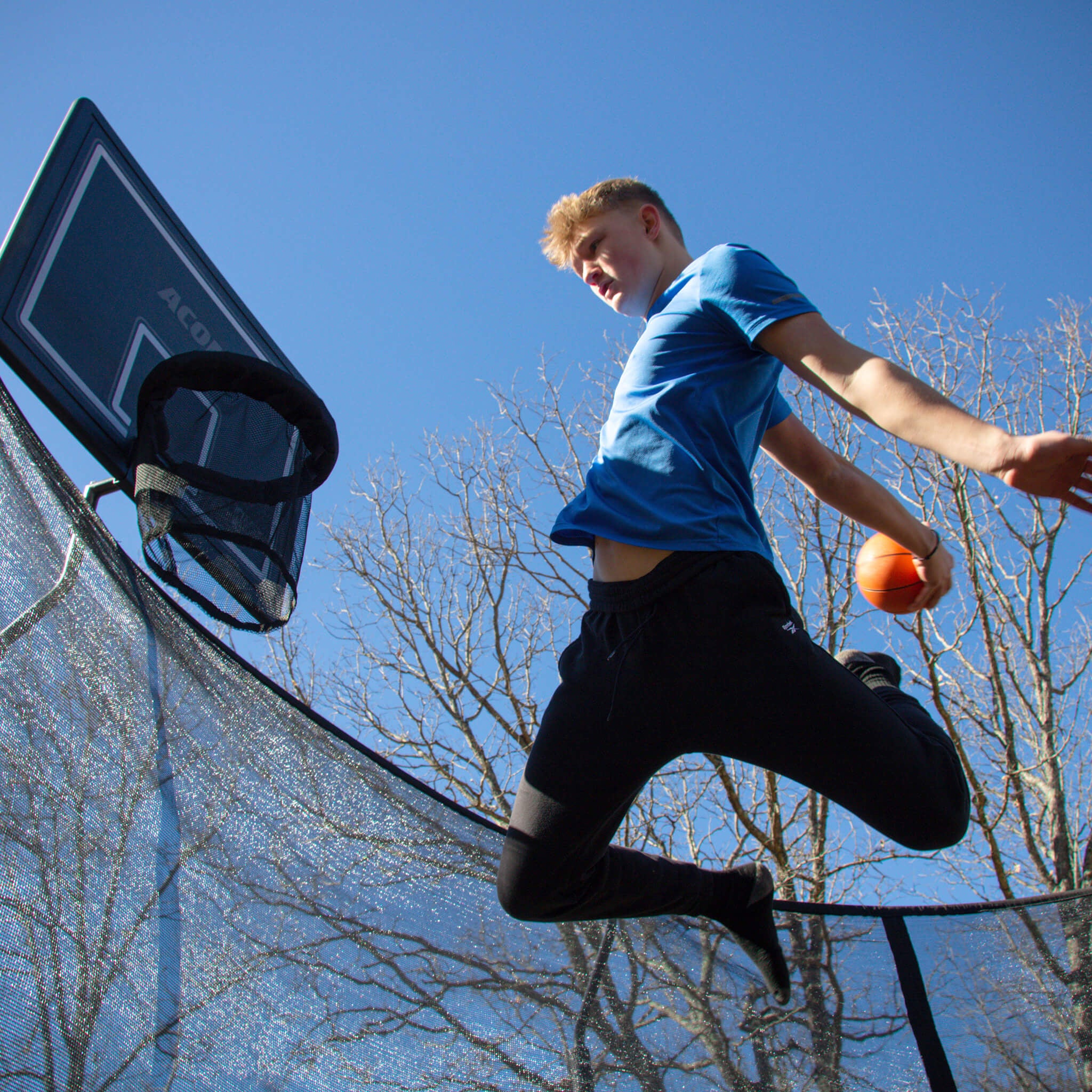 ACON Air 4,3m Black Round Trampoline with Premium Net and Ladder - Image 3